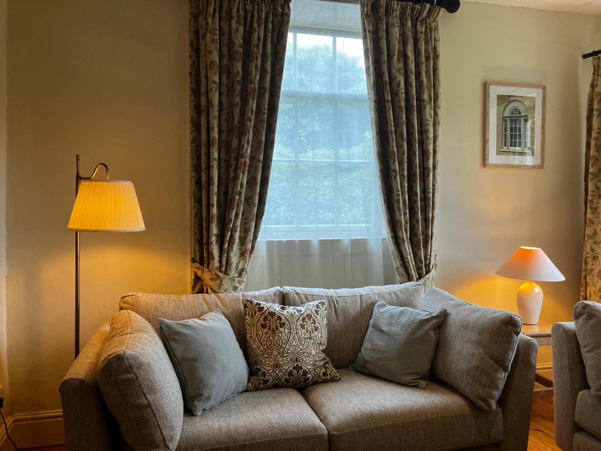 Plas Yn Yale With Mountain Views From All Windows Ρέξαμ Εξωτερικό φωτογραφία